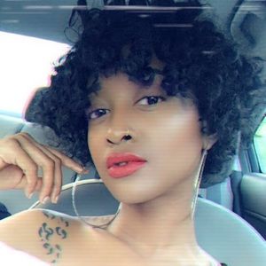 Meet your Posher, Shay